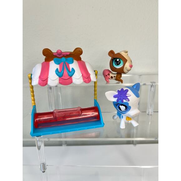 Littlest Pet Shop LPS Guinea Pig #3226 Cow #3225 Ice Cream Frenzy Play Set - Picture 1 of 13